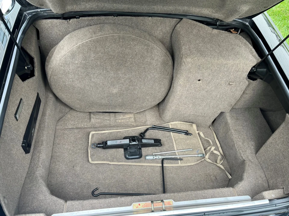 1994 Jaguar XJS Facelift V12 - Image 29 of 31