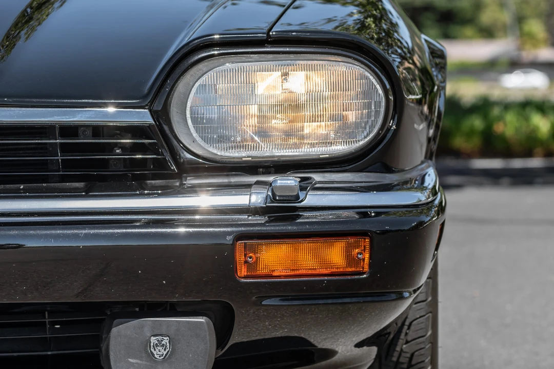 1994 Jaguar XJS Facelift V12 - Image 15 of 31