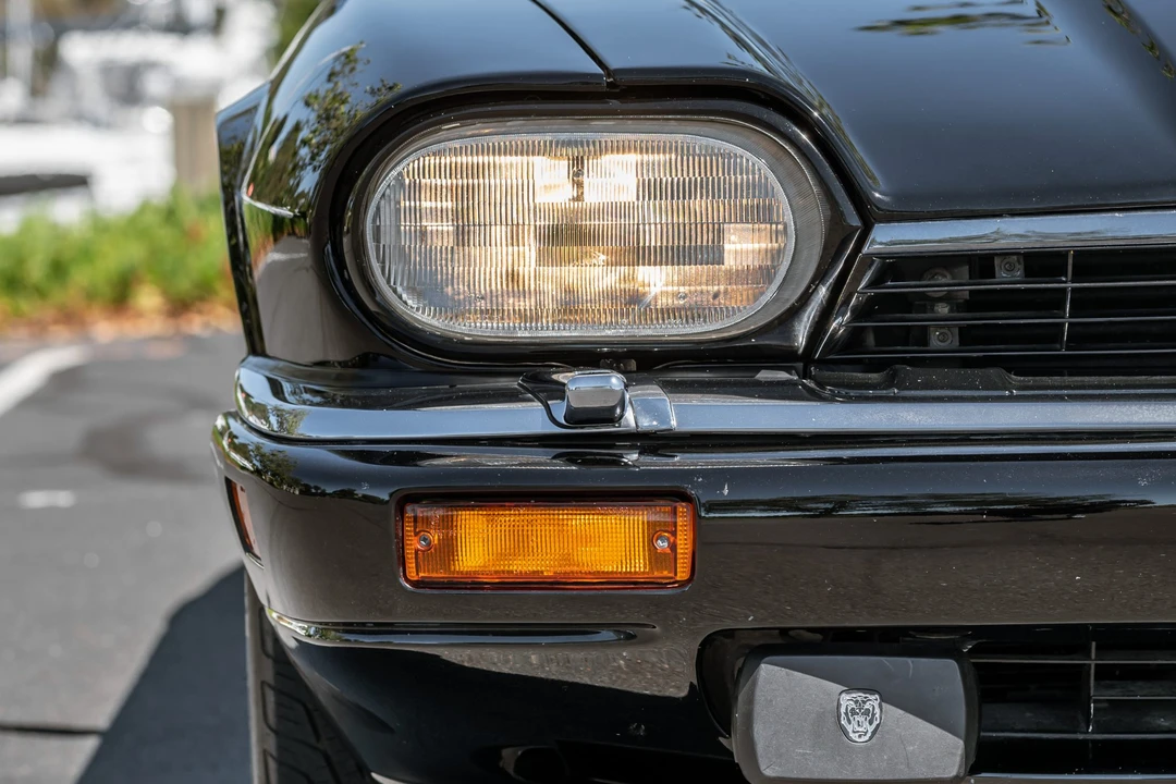 1994 Jaguar XJS Facelift V12 - Image 14 of 31