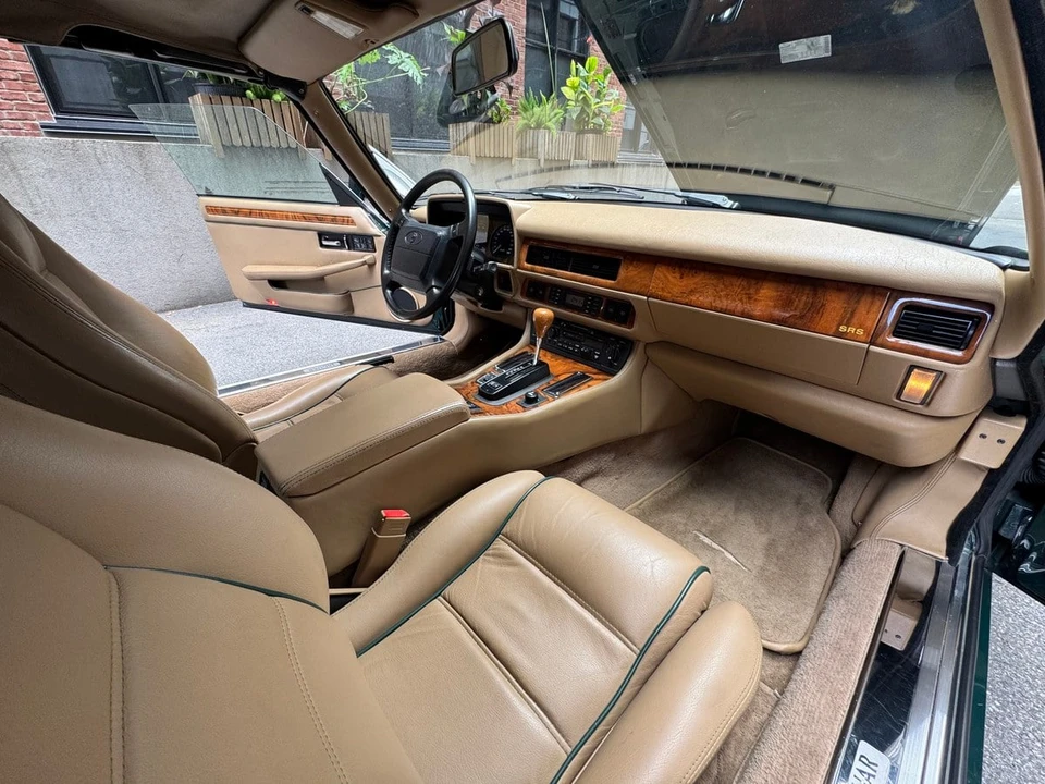 1994 Jaguar XJS Facelift V12 - Image 23 of 30