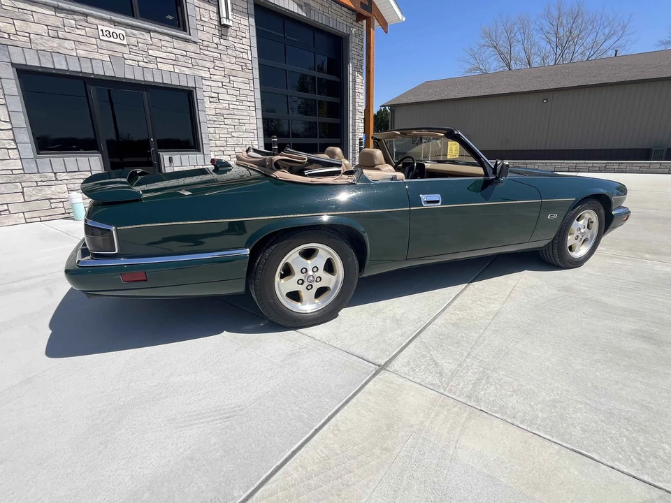 1994 Jaguar XJS Convertible - Image 16 of 31