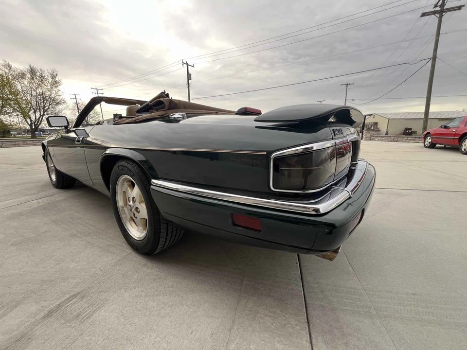 1994 Jaguar XJS Convertible - Image 29 of 31