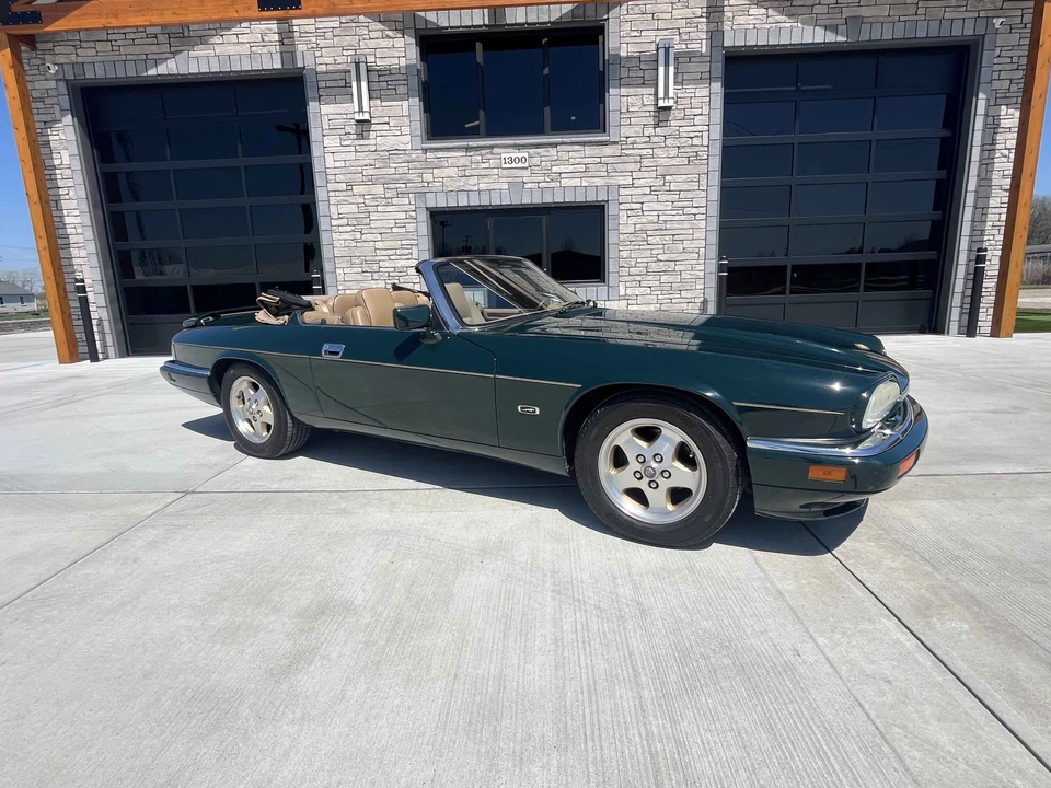 1994 Jaguar XJS Convertible - Image 5 of 31