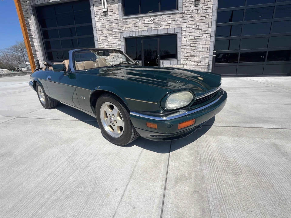 1994 Jaguar XJS Convertible - Image 8 of 31