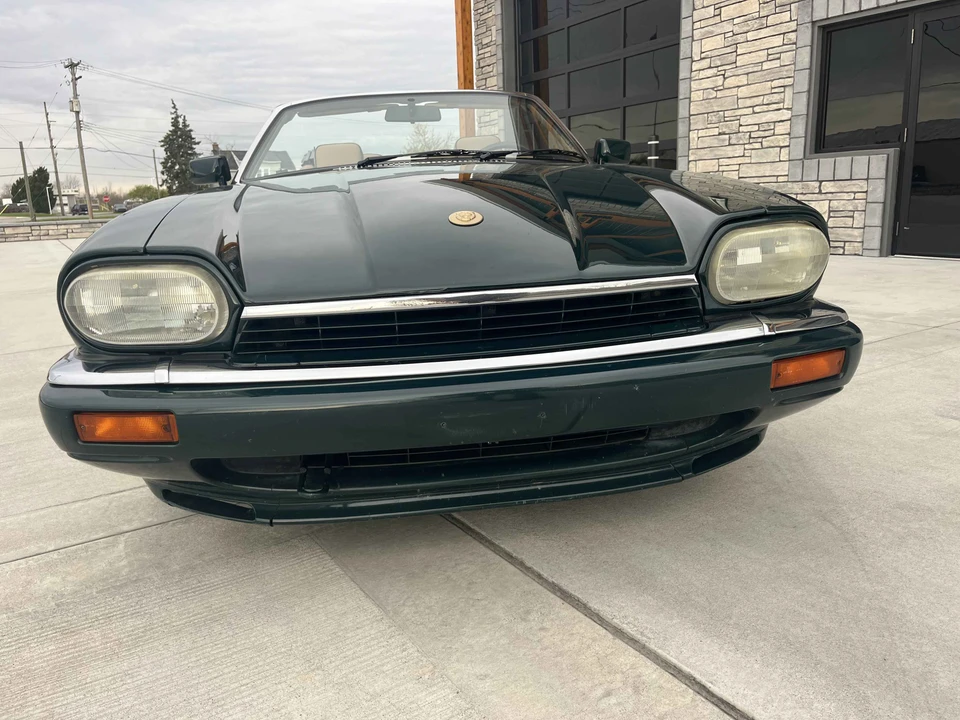 1994 Jaguar XJS Convertible - Image 10 of 31