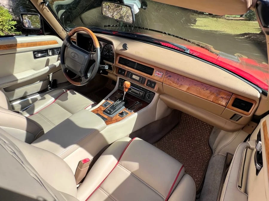 1994 Jaguar XJS Facelift V12 - Image 17 of 23