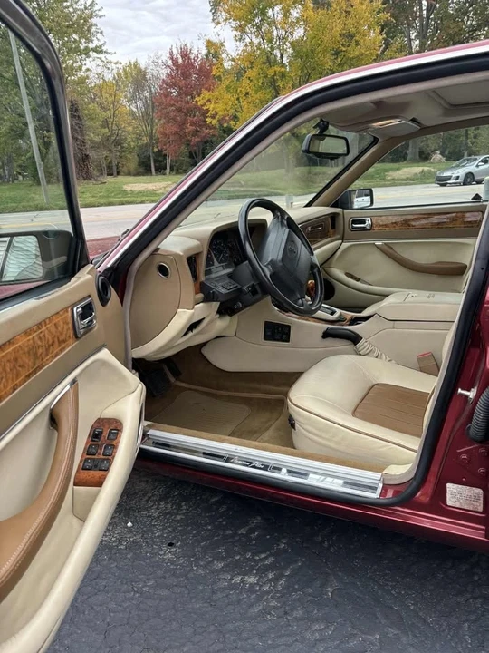 1994 Jaguar X300 XJ - Image 7 of 19