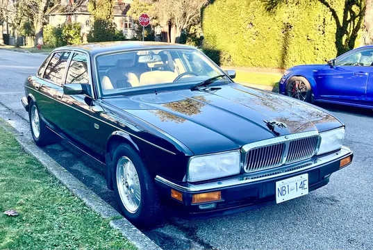 1994 Jaguar XJ6 Vanden Plas