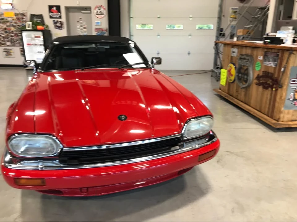 1994 Jaguar XJS - Image 2 of 10