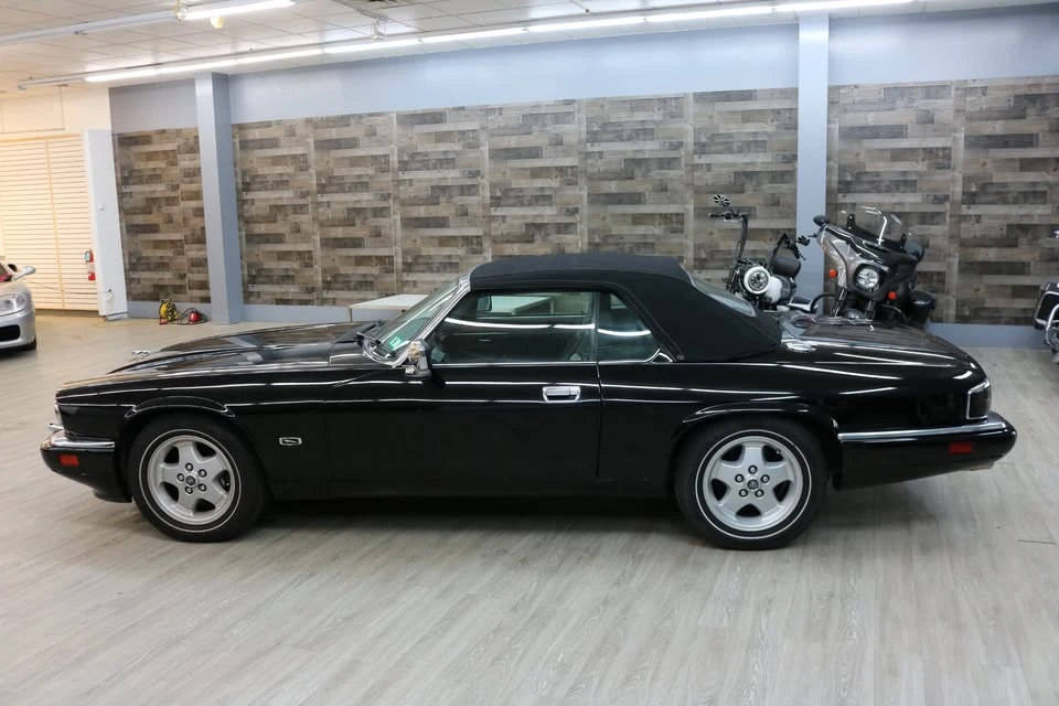 1994 Jaguar XJS - Image 2 of 20