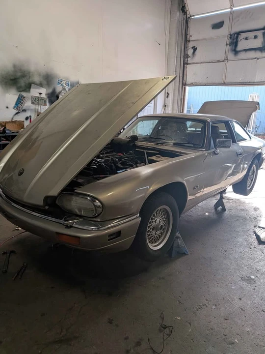 1994 Jaguar XJS Facelift AJ-16 - Image 2 of 11