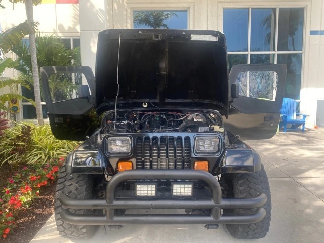 1994 Jeep YJ Wrangler - Image 18 of 21