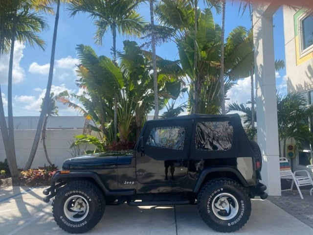 1994 Jeep YJ Wrangler - Image 5 of 21