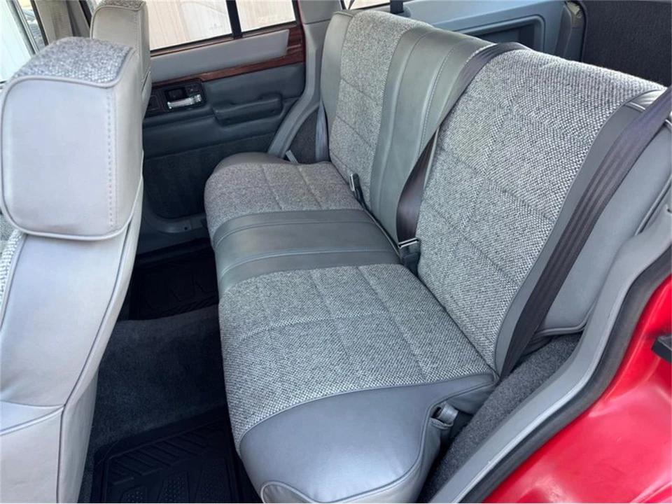1994 Jeep XJ Cherokee - Image 18 of 30