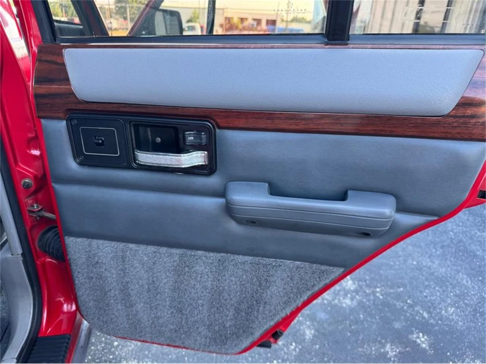 1994 Jeep XJ Cherokee - Image 27 of 30