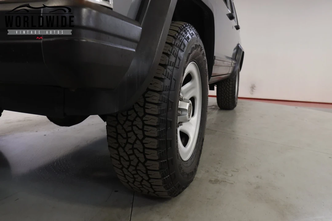 1994 Jeep XJ Cherokee - Image 12 of 12