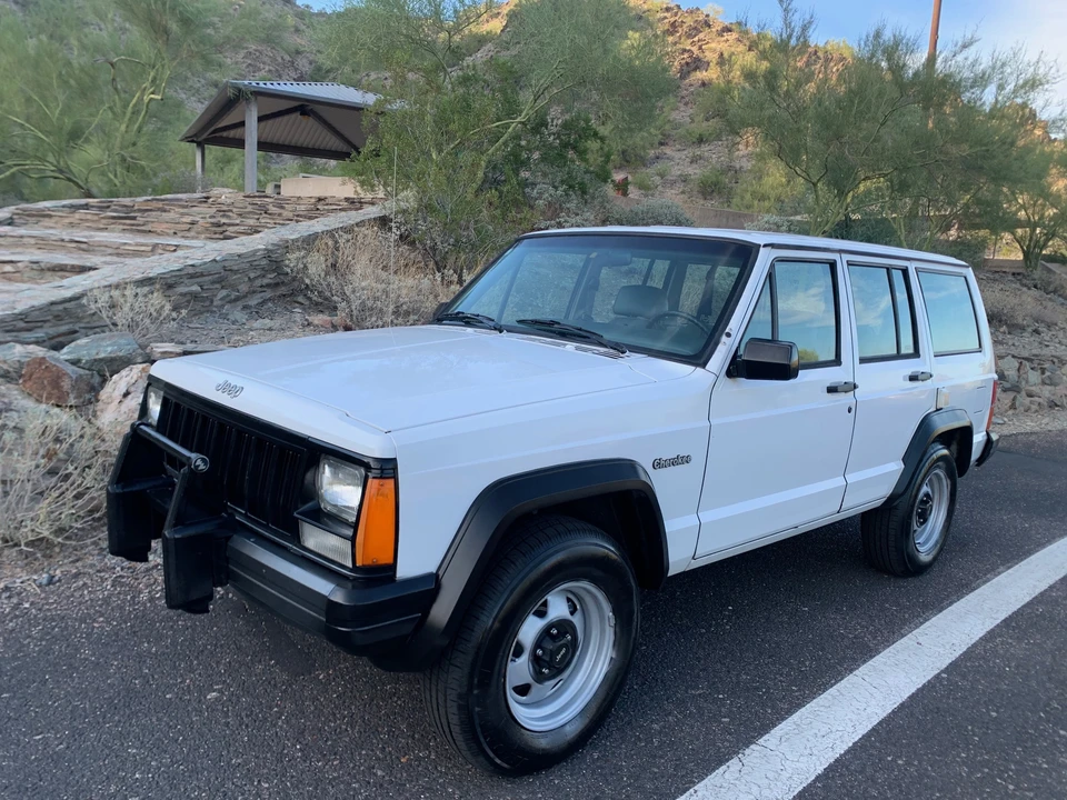 1994 Jeep XJ Cherokee - Image 5 of 31