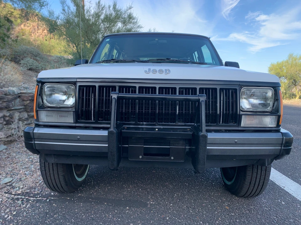 1994 Jeep XJ Cherokee - Image 10 of 31