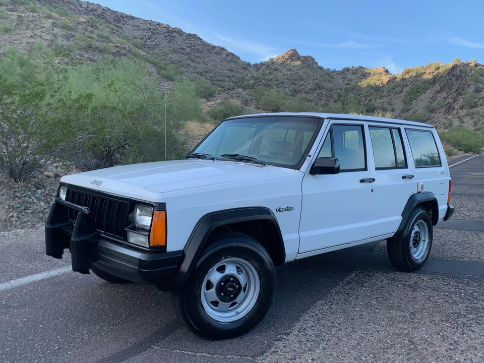 1994 Jeep XJ Cherokee - Image 2 of 31