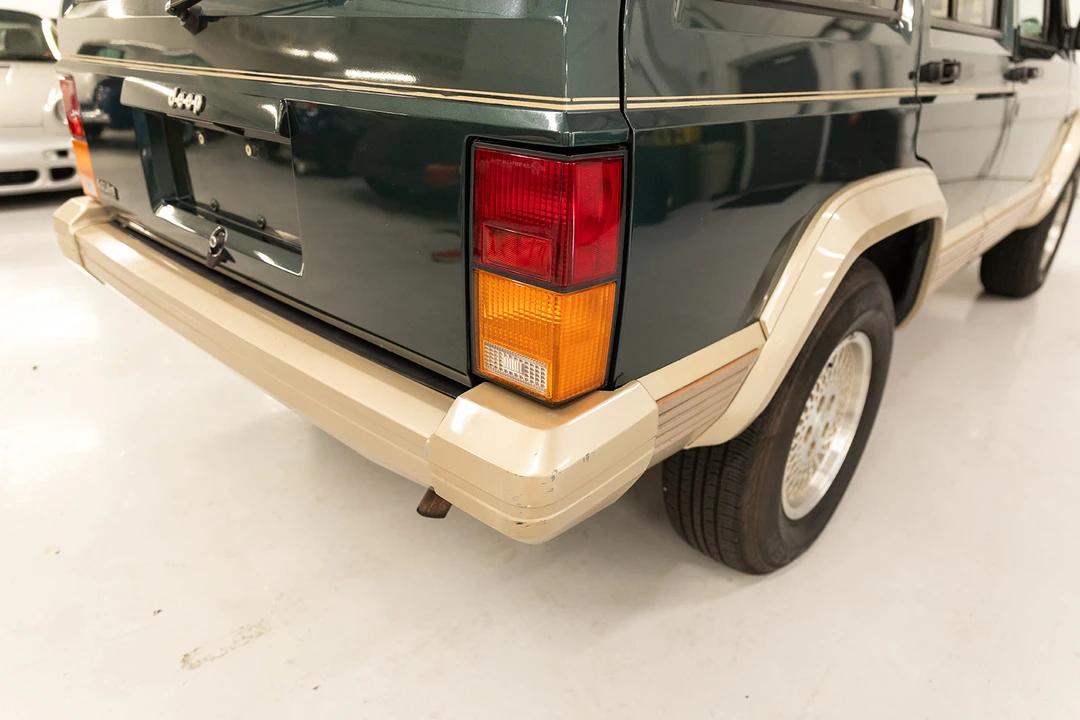 1994 Jeep XJ Cherokee - Image 25 of 31
