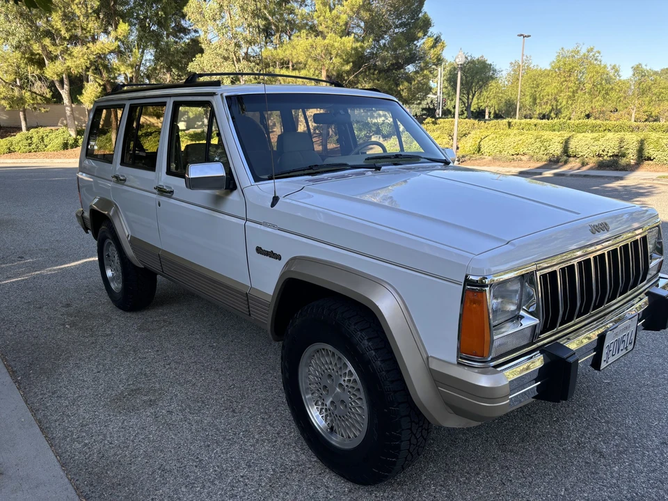 1994 Jeep XJ Cherokee - Image 11 of 31
