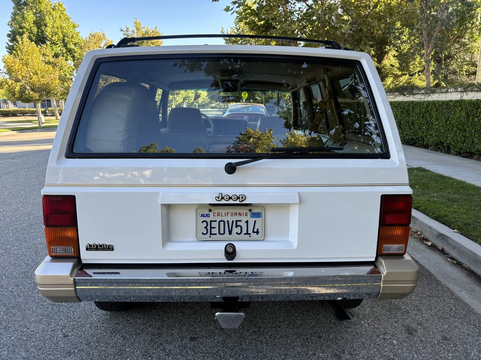 1994 Jeep XJ Cherokee - Image 9 of 31