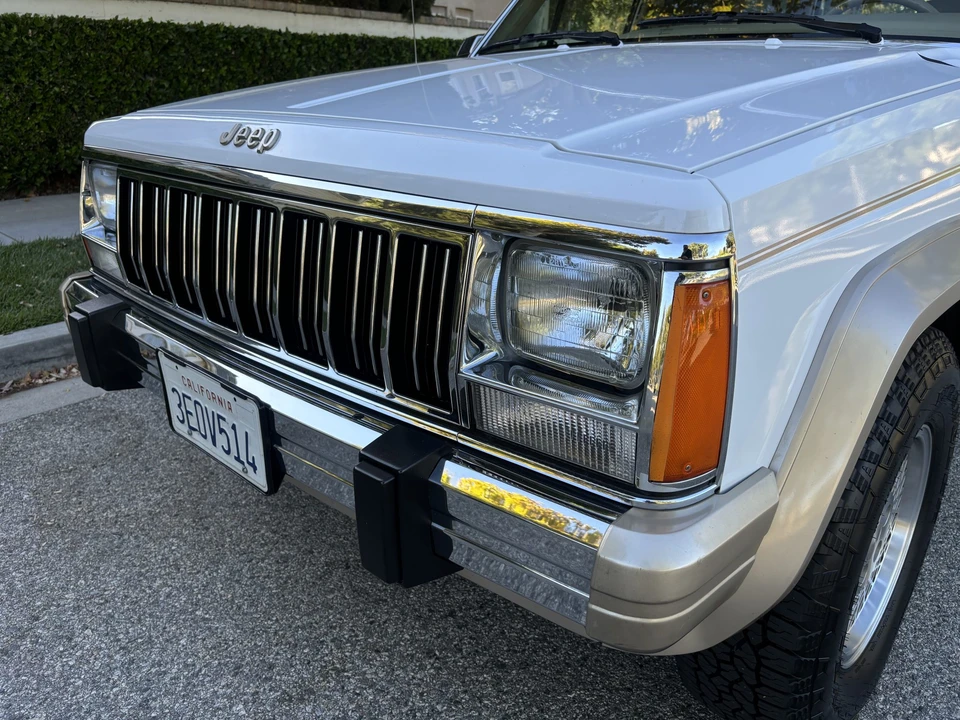 1994 Jeep XJ Cherokee - Image 14 of 31
