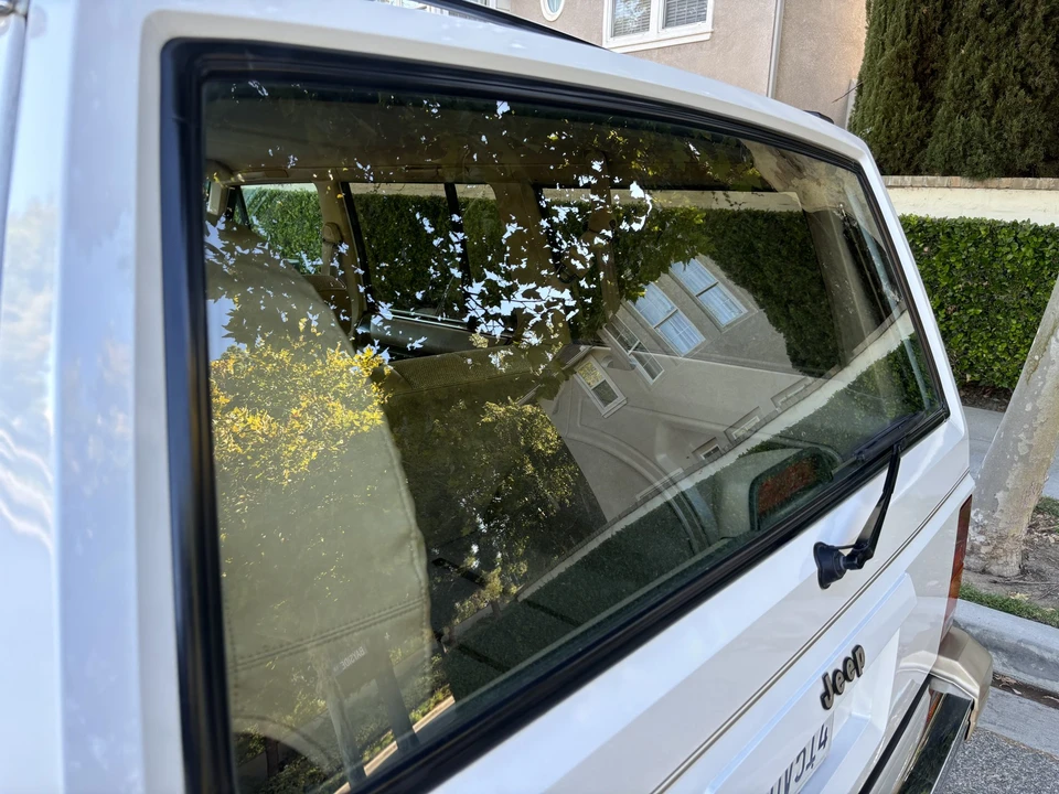 1994 Jeep XJ Cherokee - Image 27 of 31