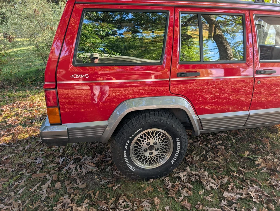 1994 Jeep XJ Cherokee - Image 27 of 31