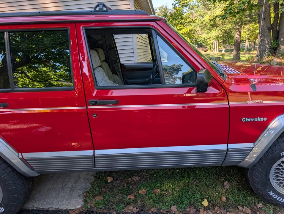 1994 Jeep XJ Cherokee - Image 31 of 31