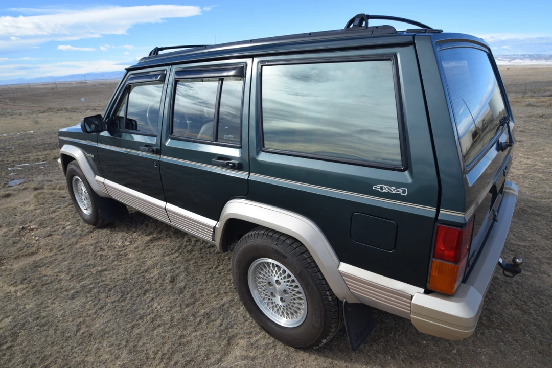 1994 Jeep XJ Cherokee - Image 20 of 31