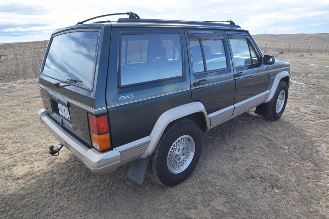1994 Jeep XJ Cherokee - Image 26 of 31