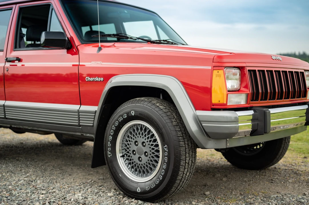 1994 Jeep XJ Cherokee - Image 17 of 31