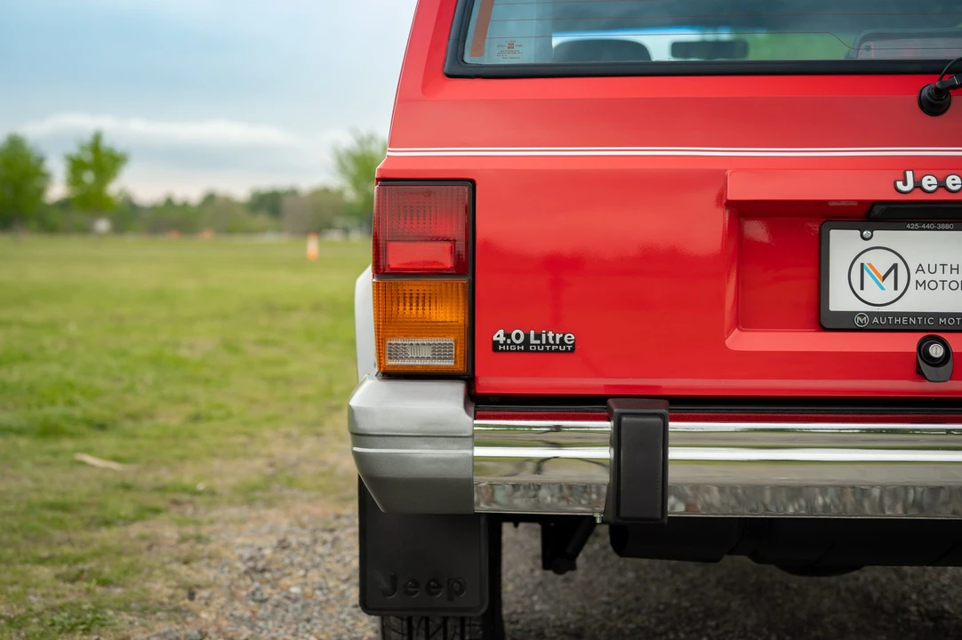 1994 Jeep XJ Cherokee - Image 25 of 31