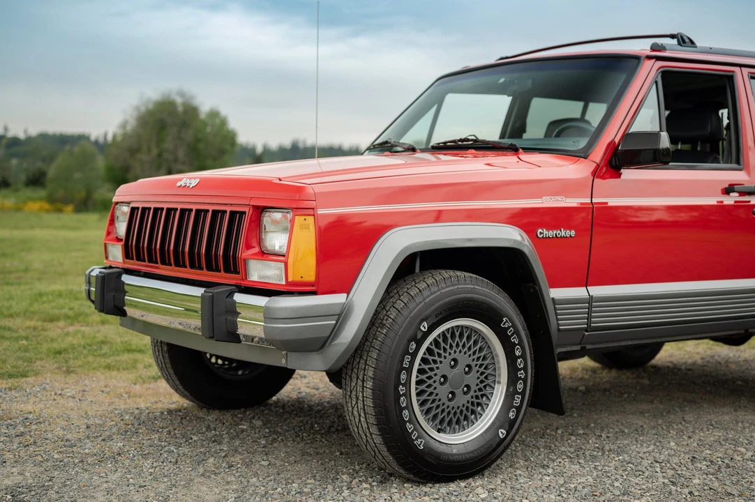 1994 Jeep XJ Cherokee - Image 13 of 31