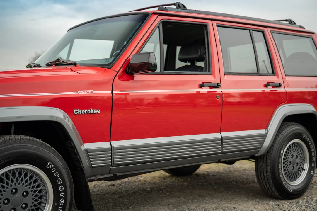 1994 Jeep XJ Cherokee - Image 11 of 31