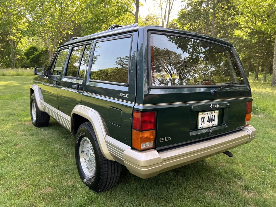1994 Jeep XJ Cherokee - Image 11 of 31