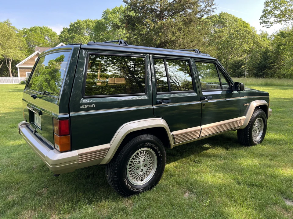 1994 Jeep XJ Cherokee - Image 16 of 31