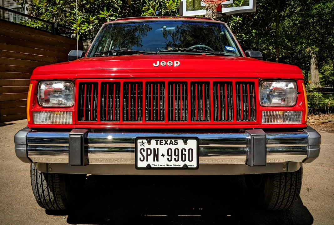 1994 Jeep XJ Cherokee - Image 6 of 31