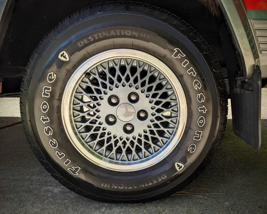 1994 Jeep XJ Cherokee - Image 26 of 31