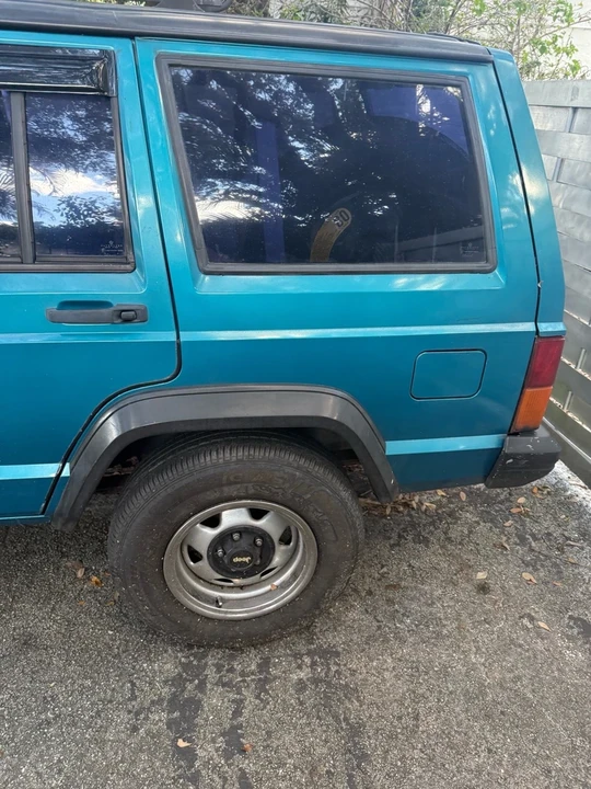 1994 Jeep XJ Cherokee - Image 3 of 21