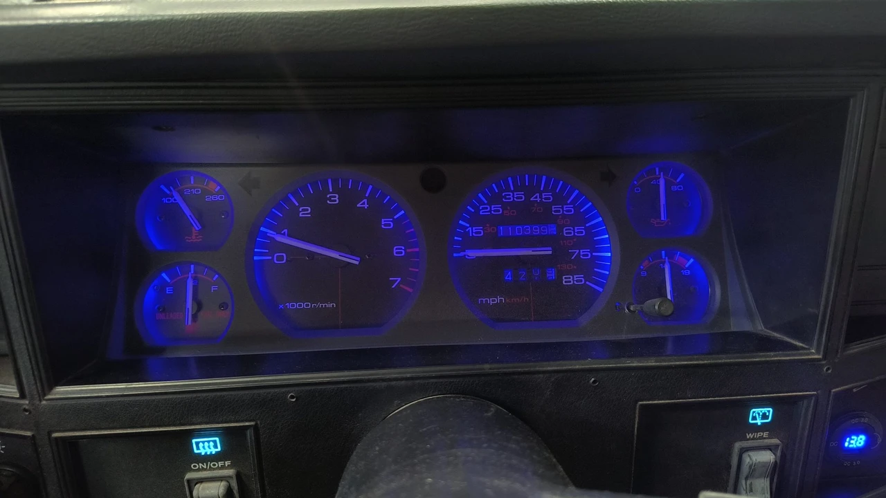 1994 Jeep XJ Cherokee - Image 28 of 31
