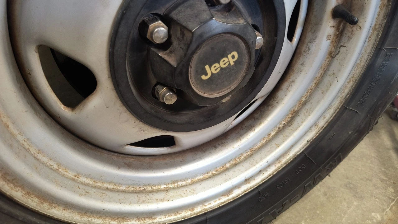 1994 Jeep XJ Cherokee - Image 21 of 31