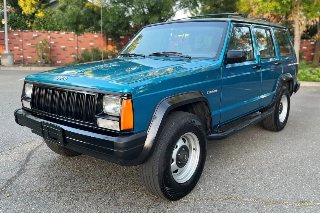 1994 Jeep XJ Cherokee - Image 5 of 31