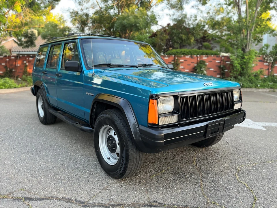 1994 Jeep XJ Cherokee - Image 20 of 31