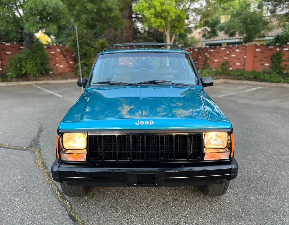 1994 Jeep XJ Cherokee - Image 9 of 31