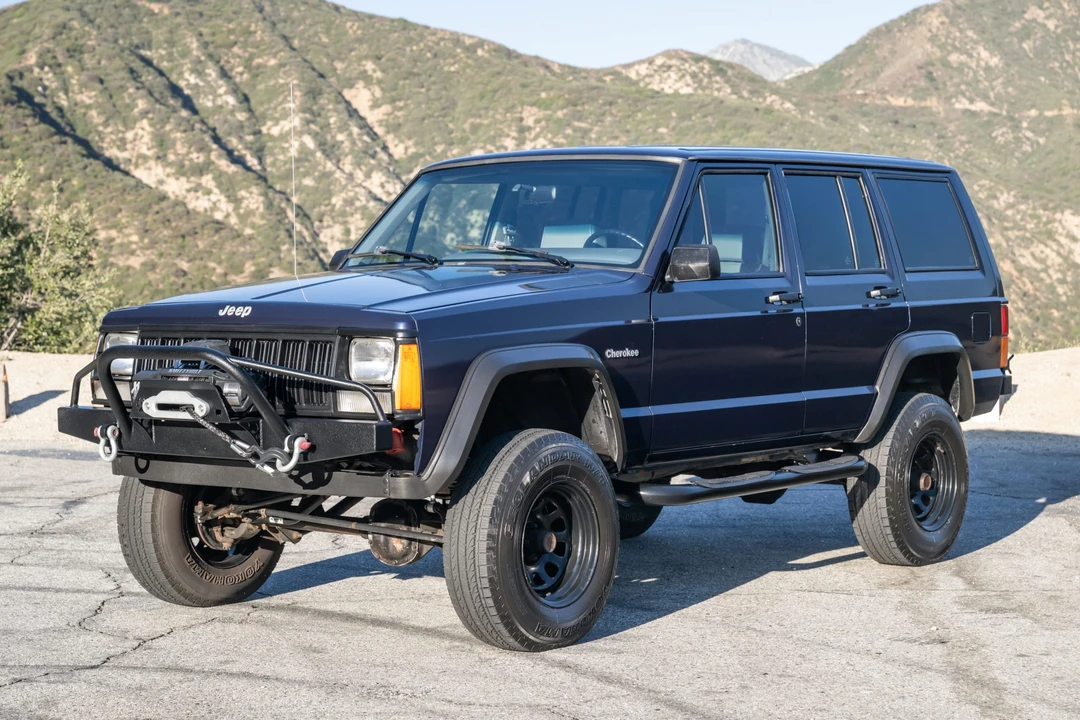 1994 Jeep XJ Cherokee - Image 5 of 31
