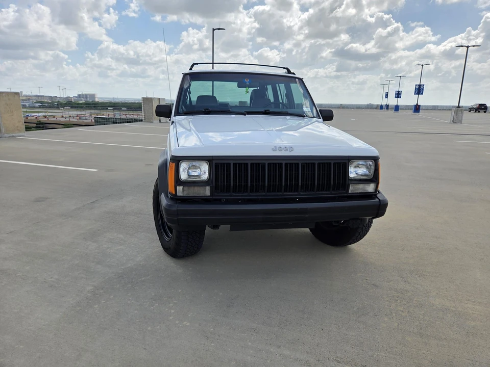 1994 Jeep XJ Cherokee - Image 5 of 31
