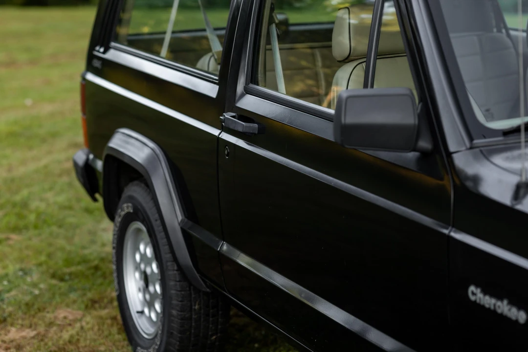 1994 Jeep XJ Cherokee - Image 20 of 31