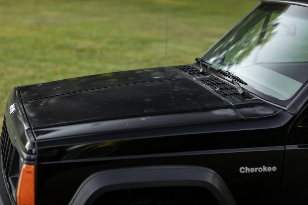 1994 Jeep XJ Cherokee - Image 14 of 31